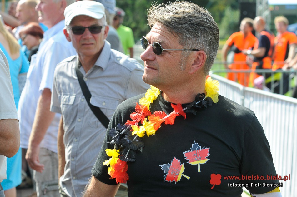 Tam wióry lecą
