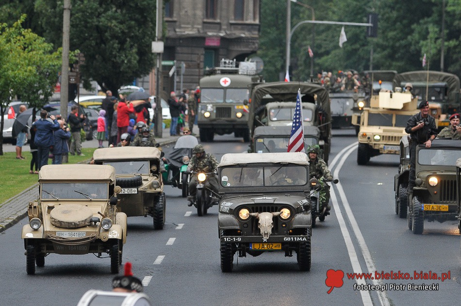 Parada bez czołgów