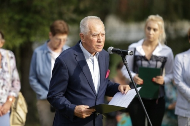 Apel poległych z wojskową asystą - foto