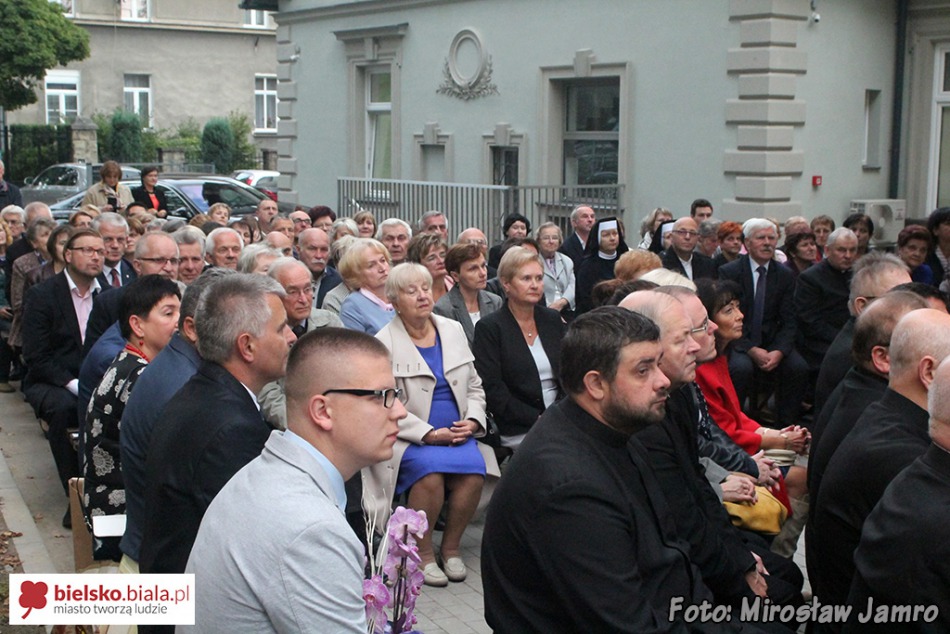 Pierwsi pacjenci w październiku - foto