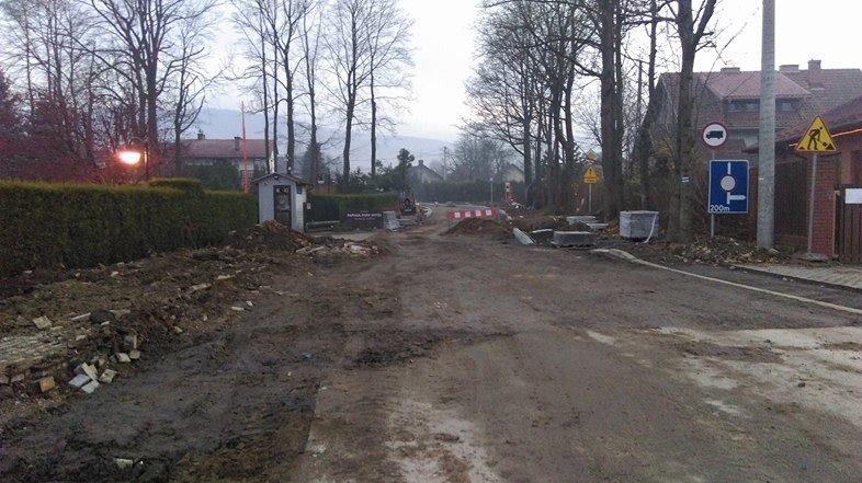 Opóźniony remont ul. Zapora - foto