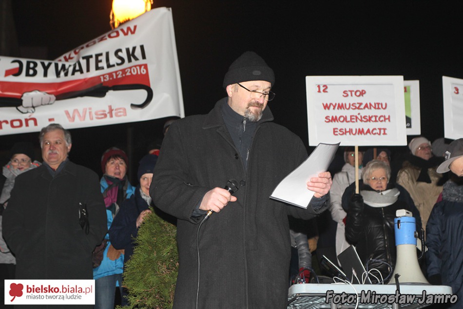 Oczekują dymisji rządu - foto