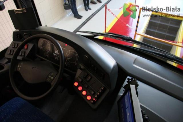 Dostali kluczyki od nowych autobusów