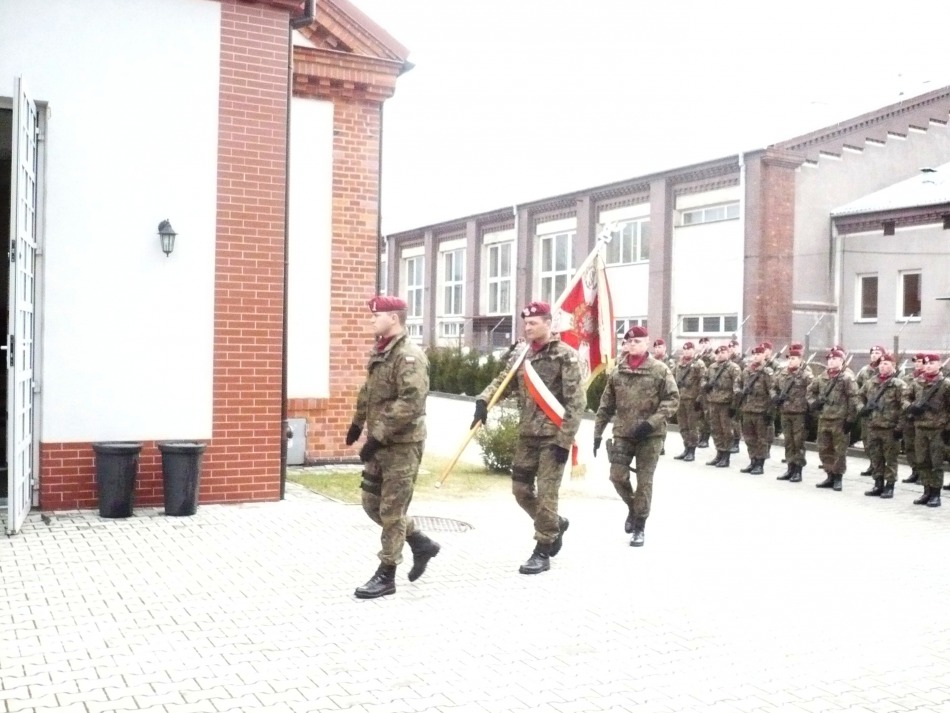 W hołdzie bohaterom ZWZ i AK