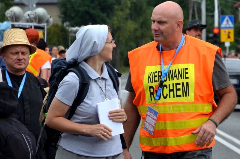 Wstali z kanapy. Są ich tysiące - foto