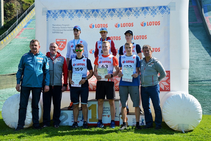 Najmłodsi latali w słońcu - foto