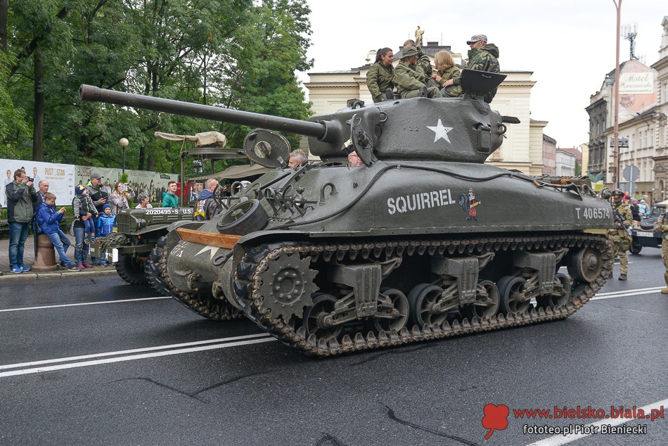 Sherman pod zamkiem
