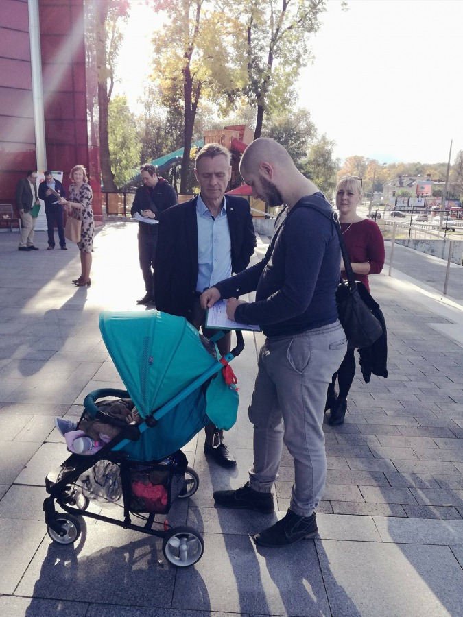 Przeciwko ograniczeniu handlu w niedzielę - foto