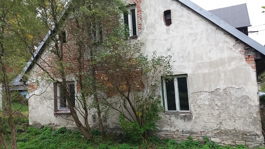 Wreszcie wyremontują ruinę przy Karpackiej