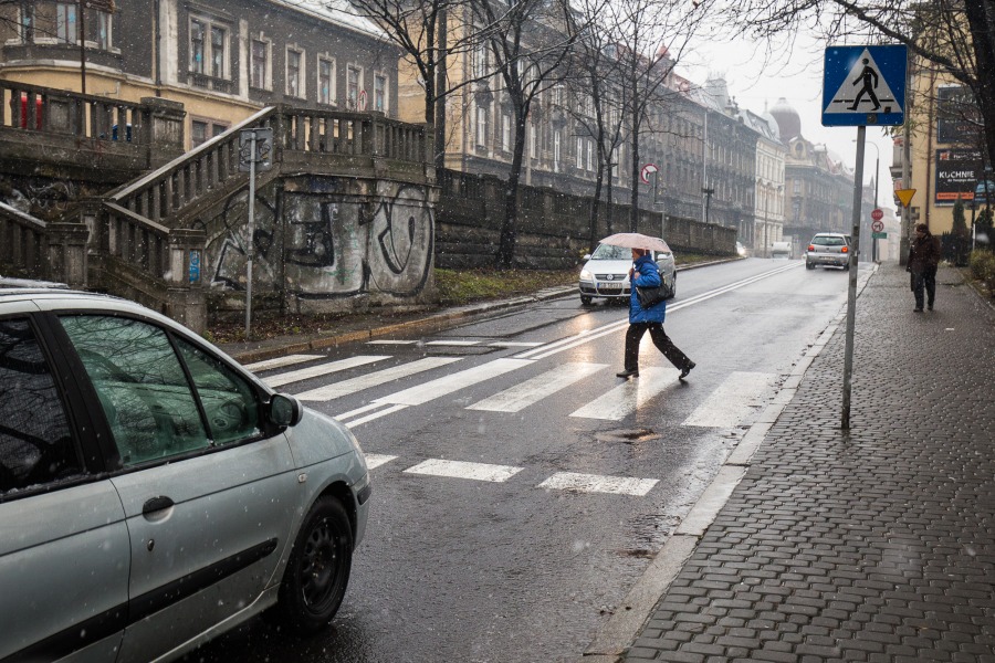 Horror. Z tymi przejściami trzeba coś zrobić!