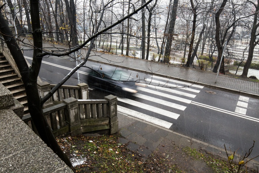 Horror. Z tymi przejściami trzeba coś zrobić!
