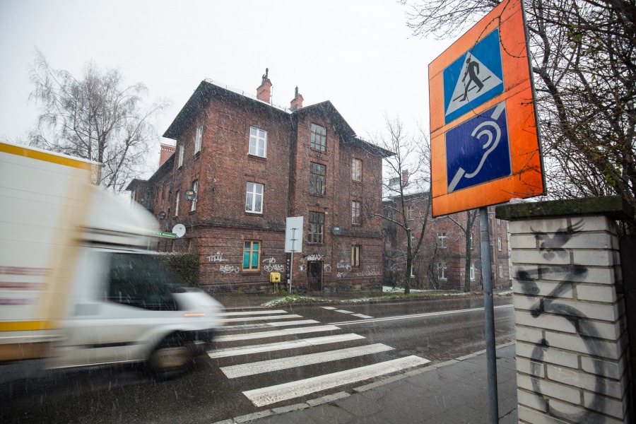 Horror. Z tymi przejściami trzeba coś zrobić!
