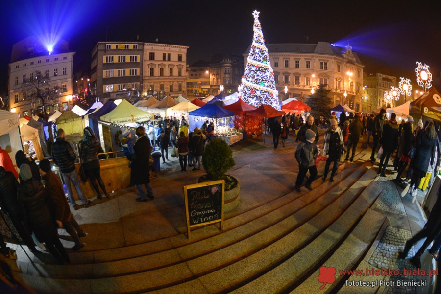 Sukces frekwencyjny Świąt na Starówce - foto
