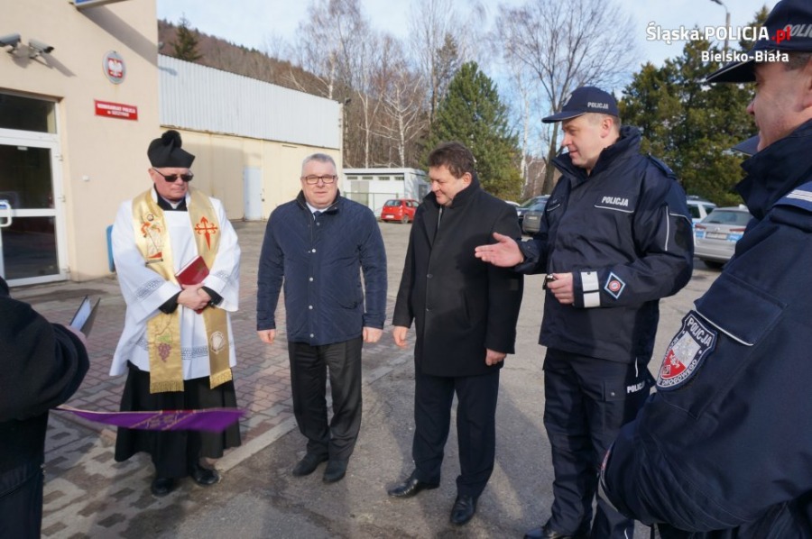 Nowa Mokka w barwach policji. Robi wrażenie!