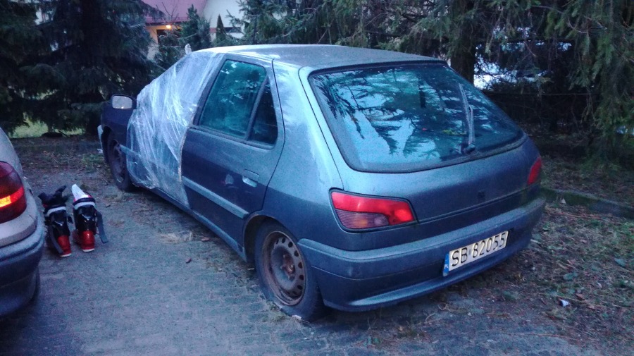 Liczne awarie. Służby miejskie zasypane zgłoszeniami