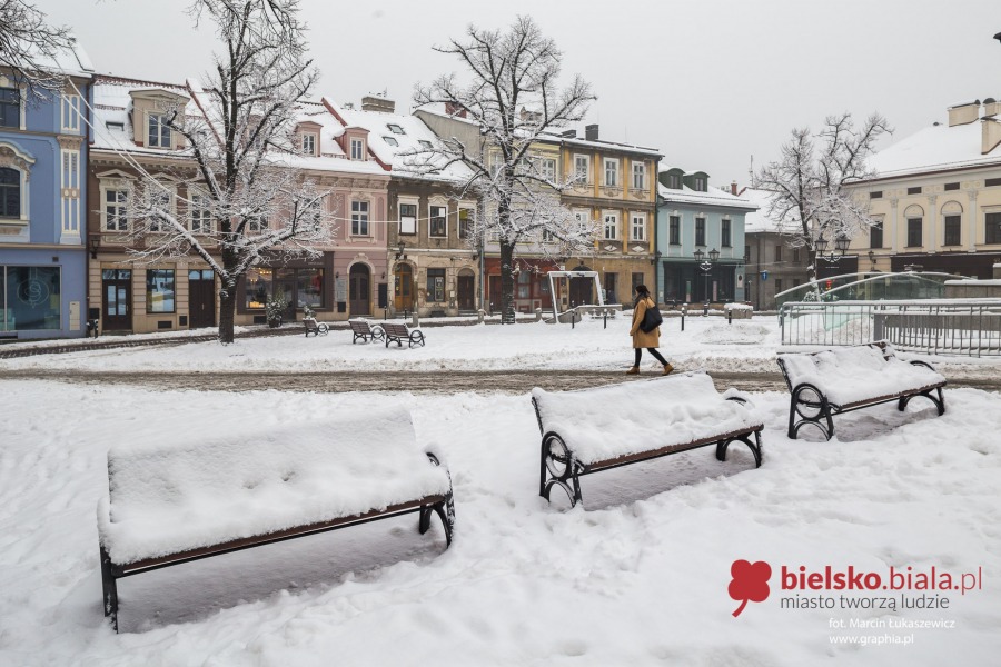 Zasypane miasto. Tak powinna wyglądać zima