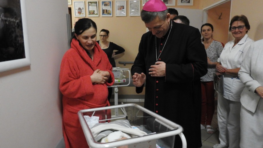 Biskup w szpitalu. „Tylko Bóg wie, jaki jest sens choroby” - foto