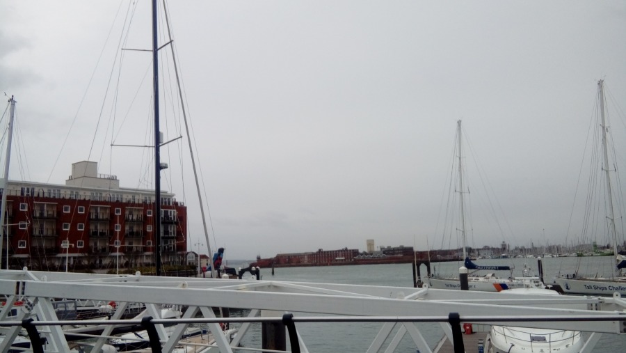 Bielszczanie w Portsmouth. Zajadając rybę z groszkiem