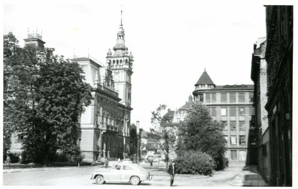 Spacer po Białej sprzed 50 lat. Poznajesz te miejsca? - foto
