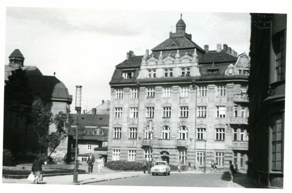 Spacer po Białej sprzed 50 lat. Poznajesz te miejsca? - foto