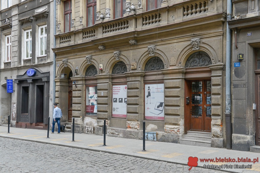 Nędza i sukces w centrum Bielska-Białej