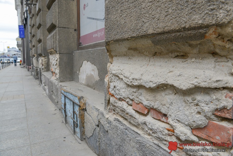 Nędza i sukces w centrum Bielska-Białej