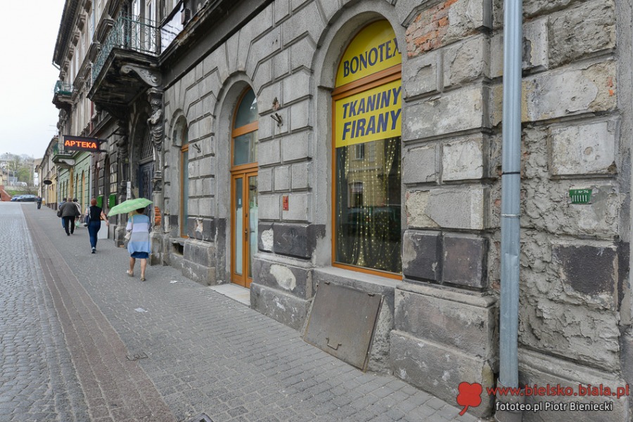 Nędza i sukces w centrum Bielska-Białej