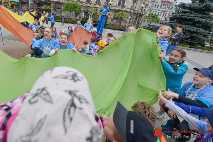 Kolorowo na placu Chrobrego. Ruszyła wielka akcja - foto