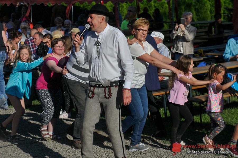 Niedziela w Starym Bielsku. Grill i zabawy z sąsiadami
