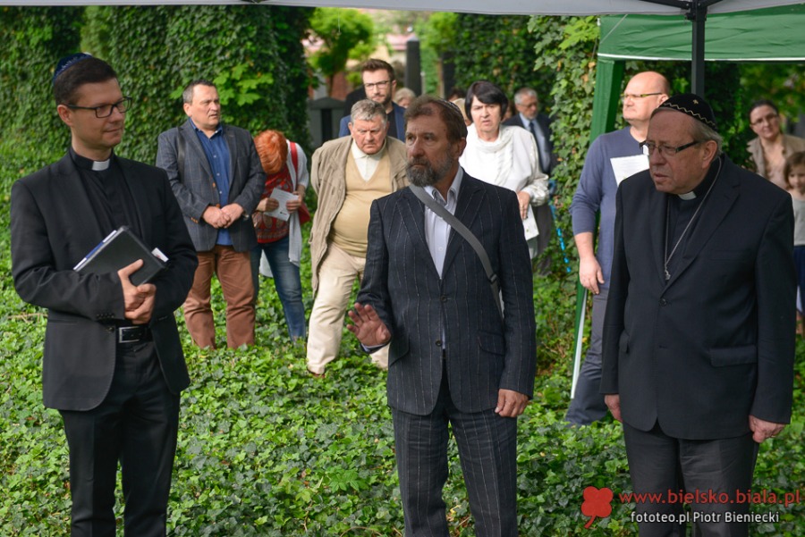 Zachwyt na cmentarzu. Fenomenalny koncert dla Selmy Kurz