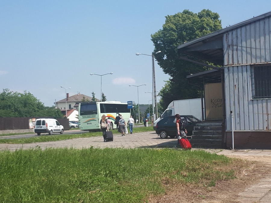 Z busa do pociągu. Jak sardynka upchana w puszce