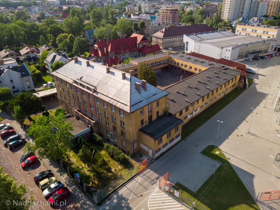 Buldożery przy Rychlińskiego. Będzie parking za 3 mln zł!