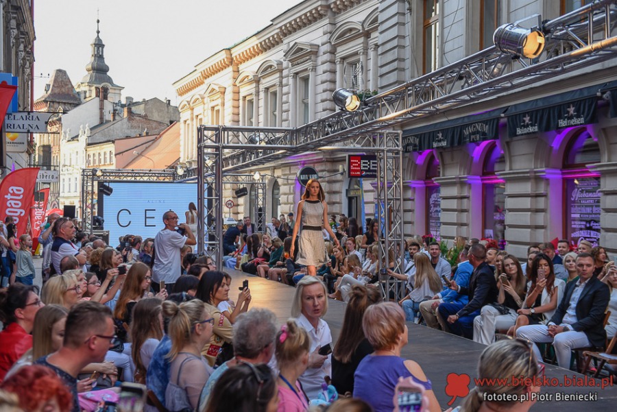 Piękne modelki na Ratuszowej. Bielsko-Biała je urzekło