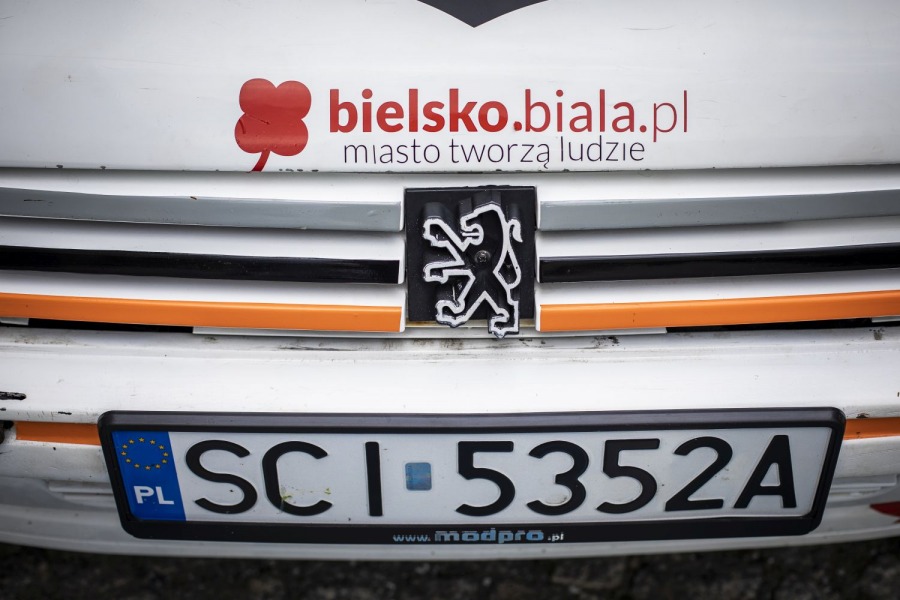 Czas zapomnieć o kraksie. Fryzjer po przejściach wraca do wyścigów!