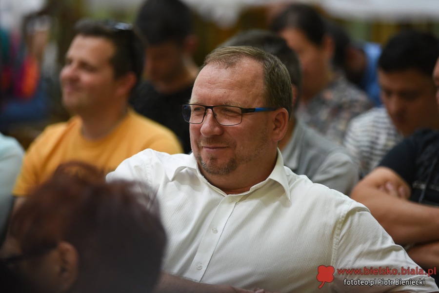 Skandal na pierwszej debacie. Wybuczany kandydat na radnego