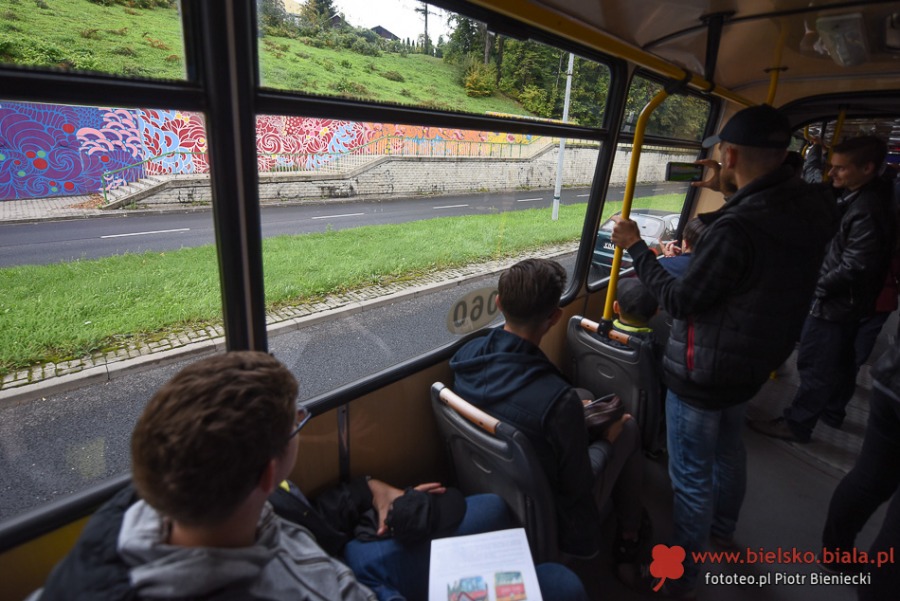 Historyczny kurs kultowego autobusu. Dyrektor MZK przedstawia