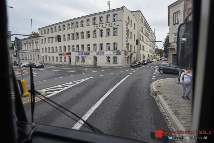 Historyczny kurs kultowego autobusu. Dyrektor MZK przedstawia