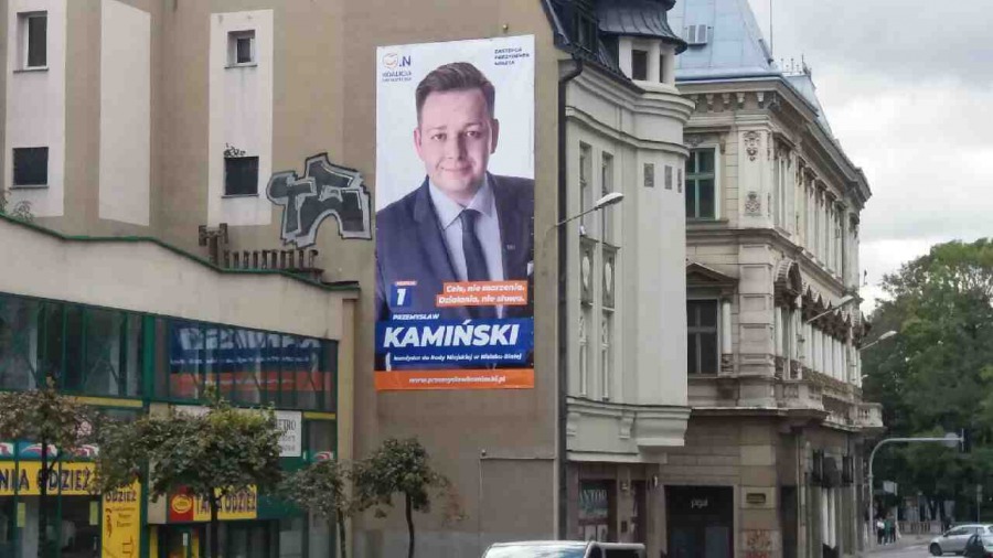 Wojna na plakaty. Nie ma zgody na zaśmiecanie miasta
