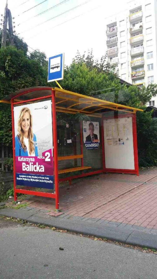 Wojna na plakaty. Nie ma zgody na zaśmiecanie miasta