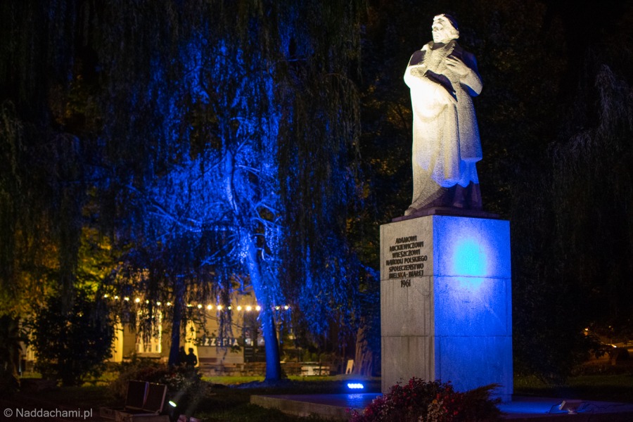 Niezwykła iluminacja w Parku Włókniarzy. Kolory robią wrażenie! - ZDJĘCIA