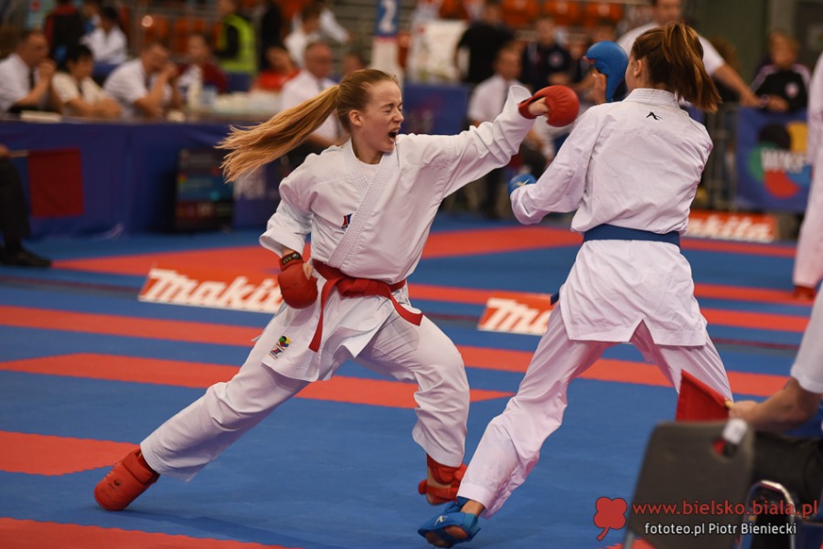 Bielsko-Biała rządzi w karate. Świat walczy dziś pod Dębowcem