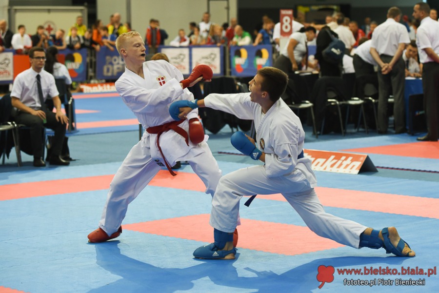 Bielsko-Biała rządzi w karate. Świat walczy dziś pod Dębowcem