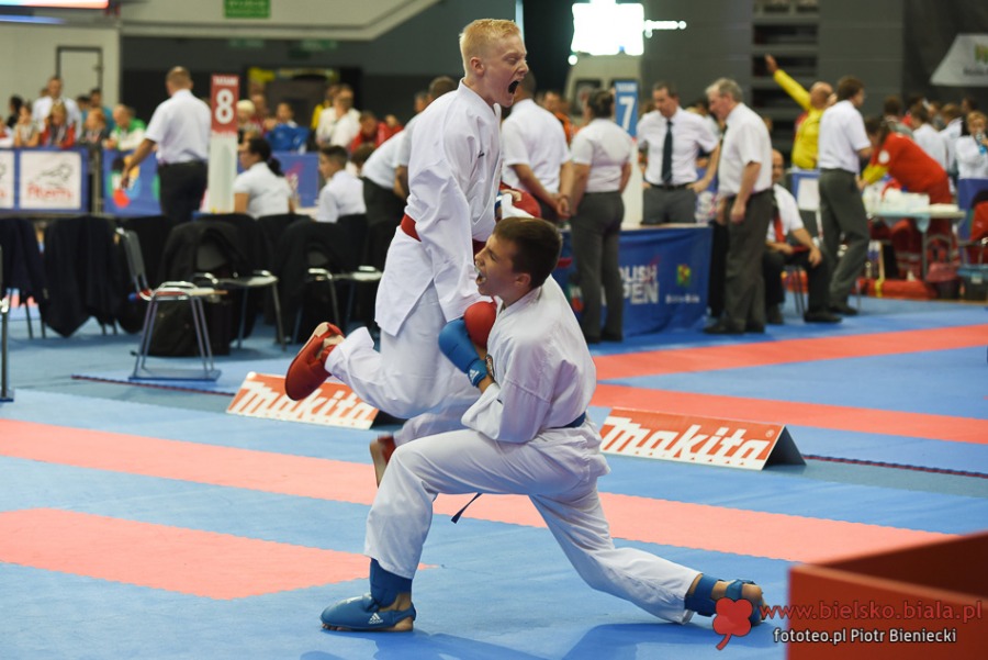Bielsko-Biała rządzi w karate. Świat walczy dziś pod Dębowcem