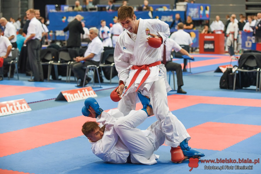 Bielsko-Biała rządzi w karate. Świat walczy dziś pod Dębowcem