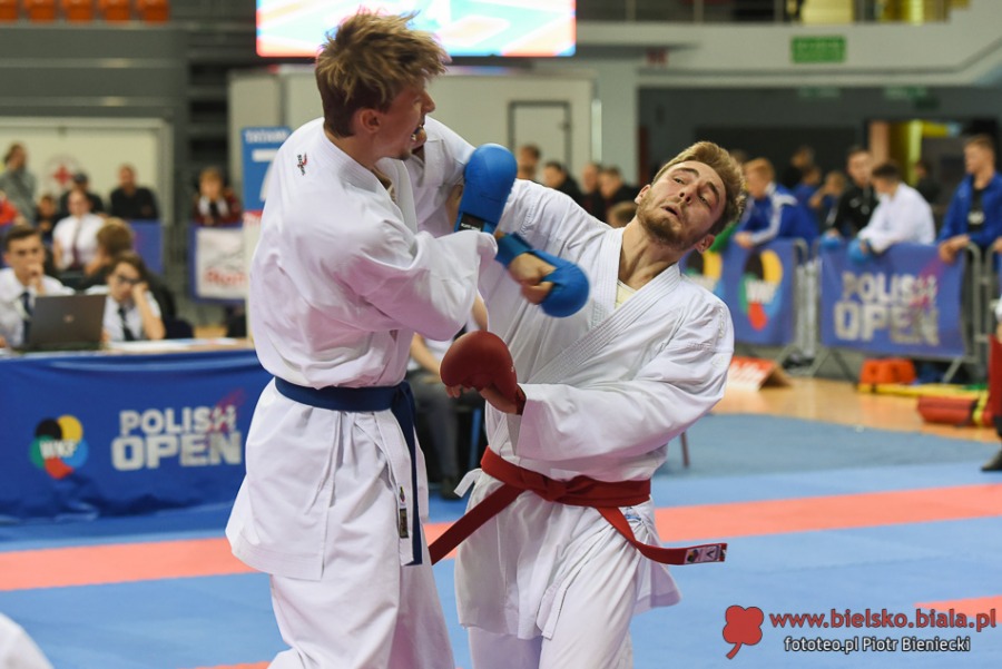 Bielsko-Biała rządzi w karate. Świat walczy dziś pod Dębowcem