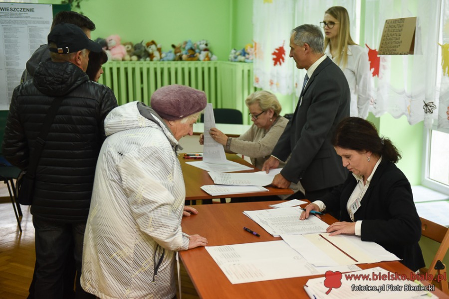 Faworyci w drugiej turze. Zobacz, jak głosowali bielszczanie - ZDJĘCIA