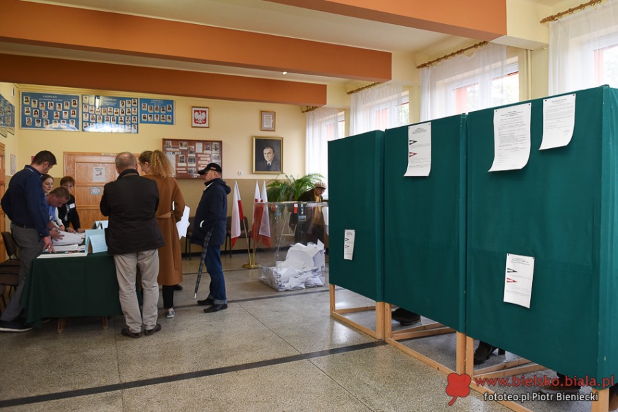 Faworyci w drugiej turze. Zobacz, jak głosowali bielszczanie - ZDJĘCIA