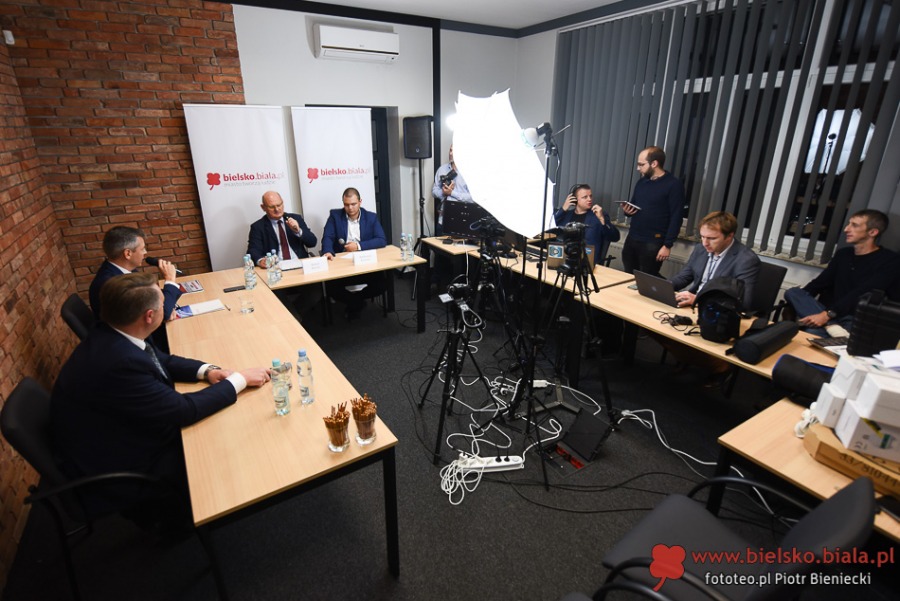 Drabek vs Klimaszewski: decydujące starcie. Kto wygrał ostatnią debatę?