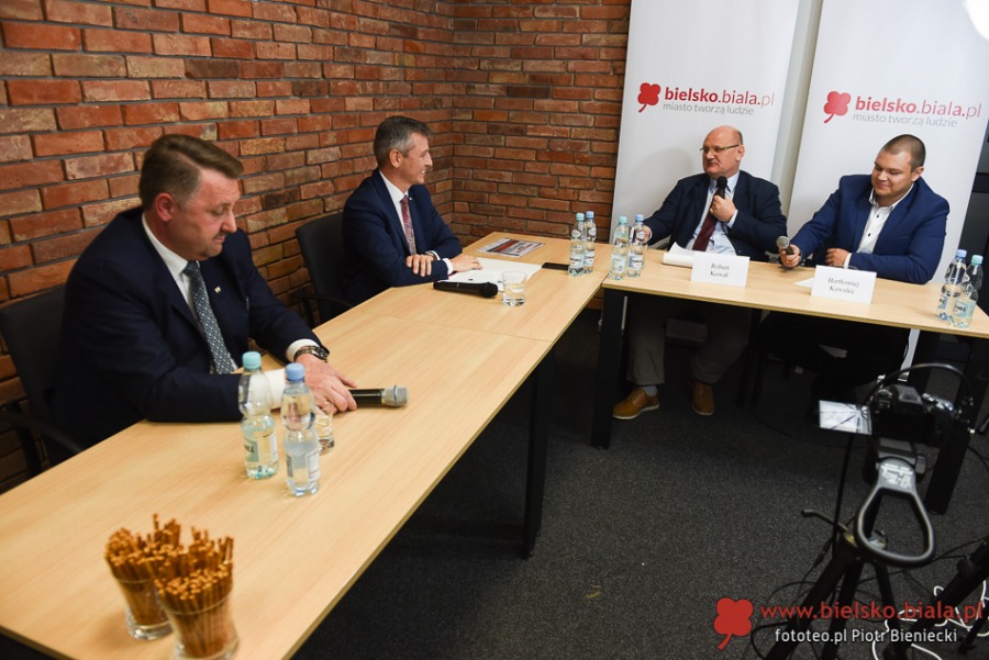 Drabek vs Klimaszewski: decydujące starcie. Kto wygrał ostatnią debatę?