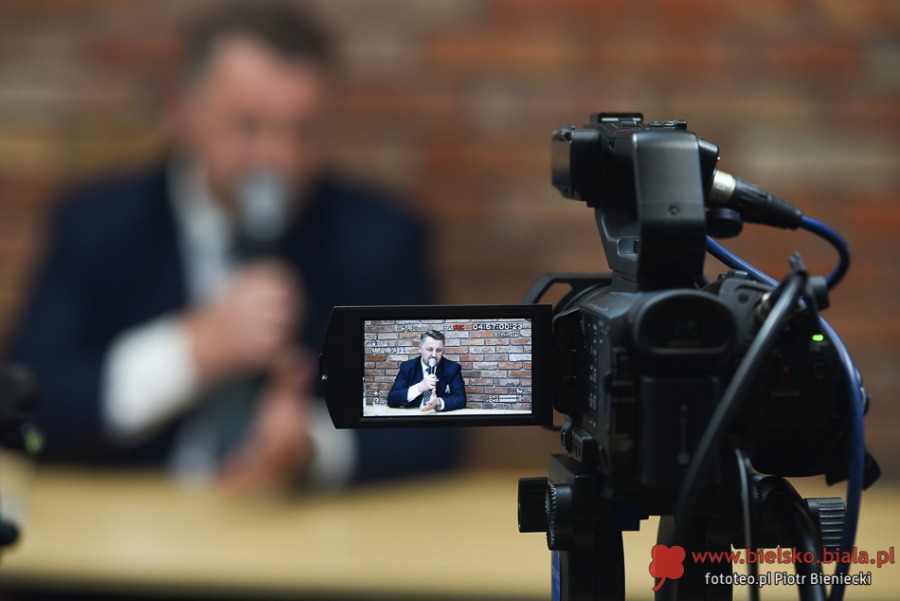 Drabek vs Klimaszewski: decydujące starcie. Kto wygrał ostatnią debatę?